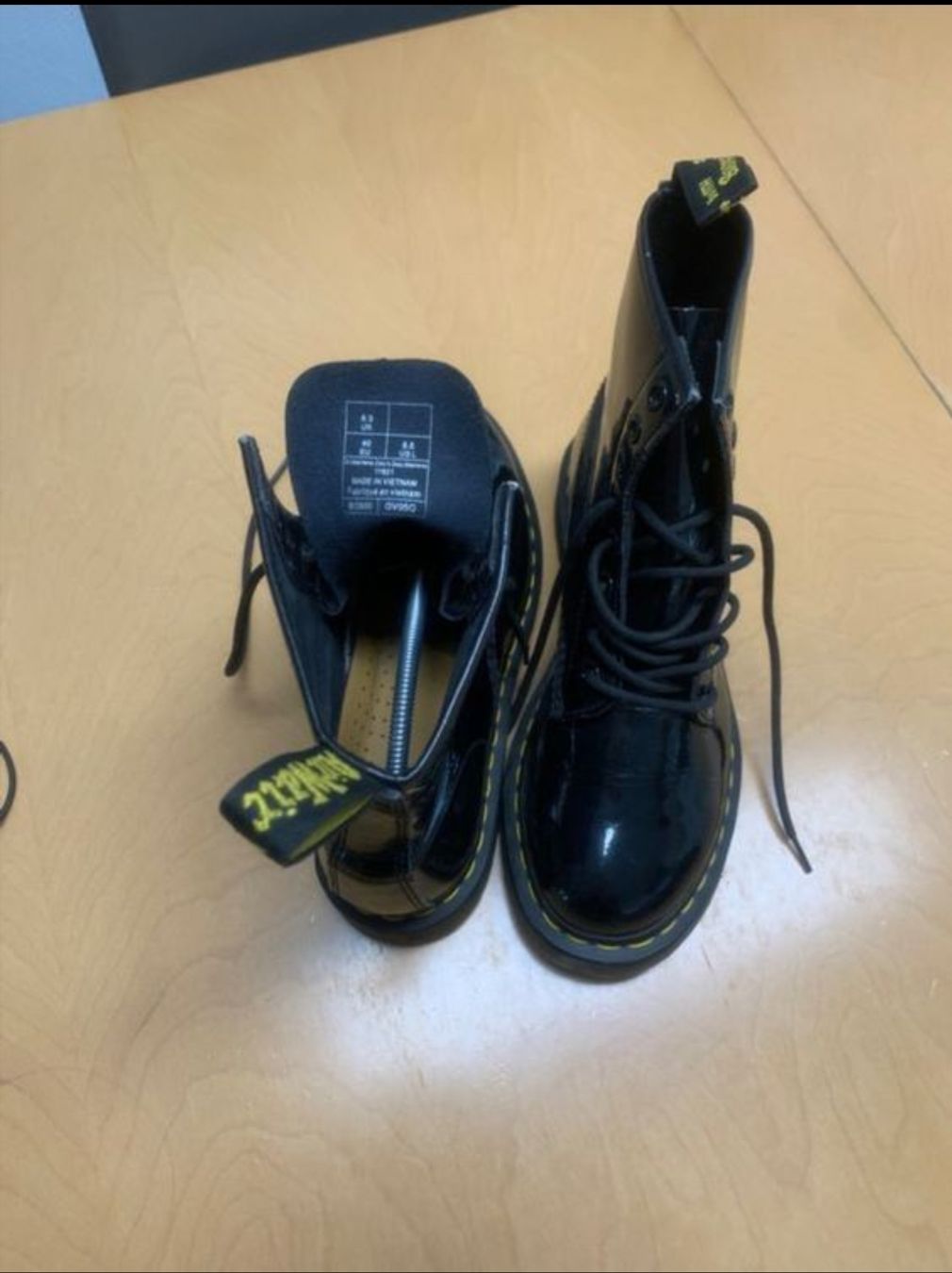 Dr. Martens Scarpe da donna: Dr. Martens gr. 40 – Nuovo (secondo la descrizione) da Viganello venduto da sta_b86s 1