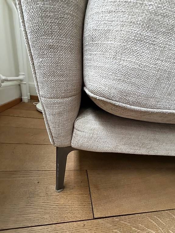 Divani: Schönes Design-Sofa sucht neues Zuhause  – Usato da Zollikerberg venduto da kajschi 3