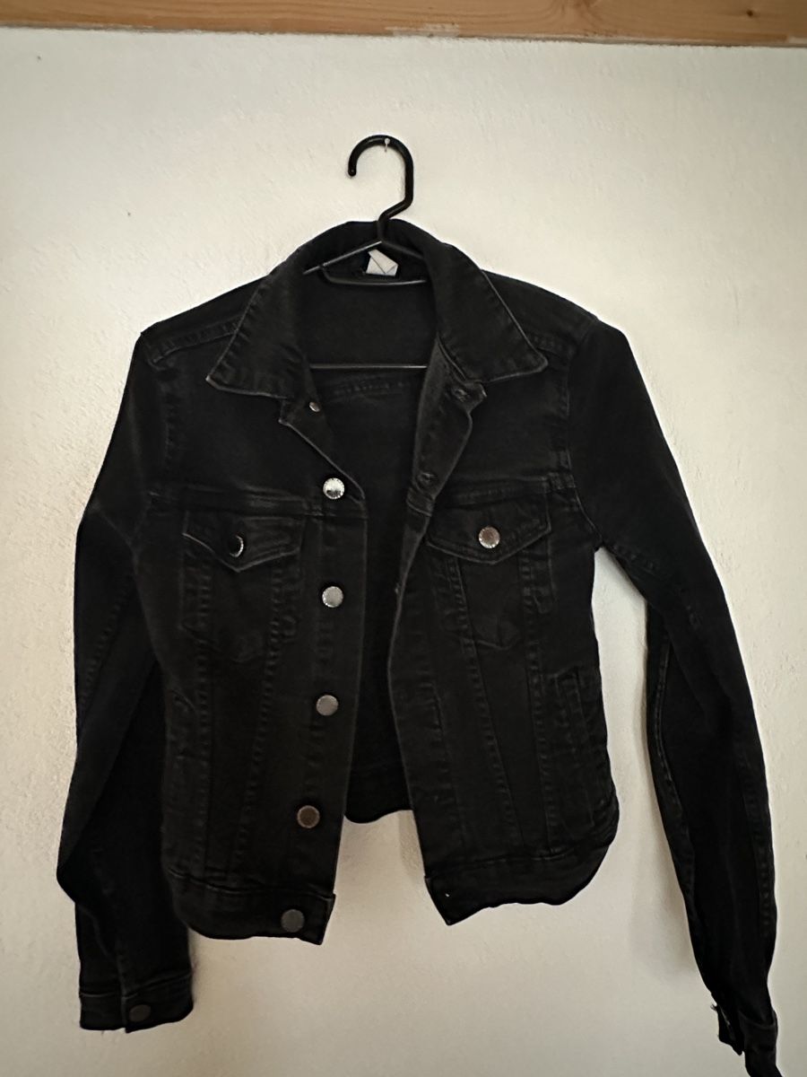 Vestes: Jeansjacke – D'occasion à Müstair par V.Sara