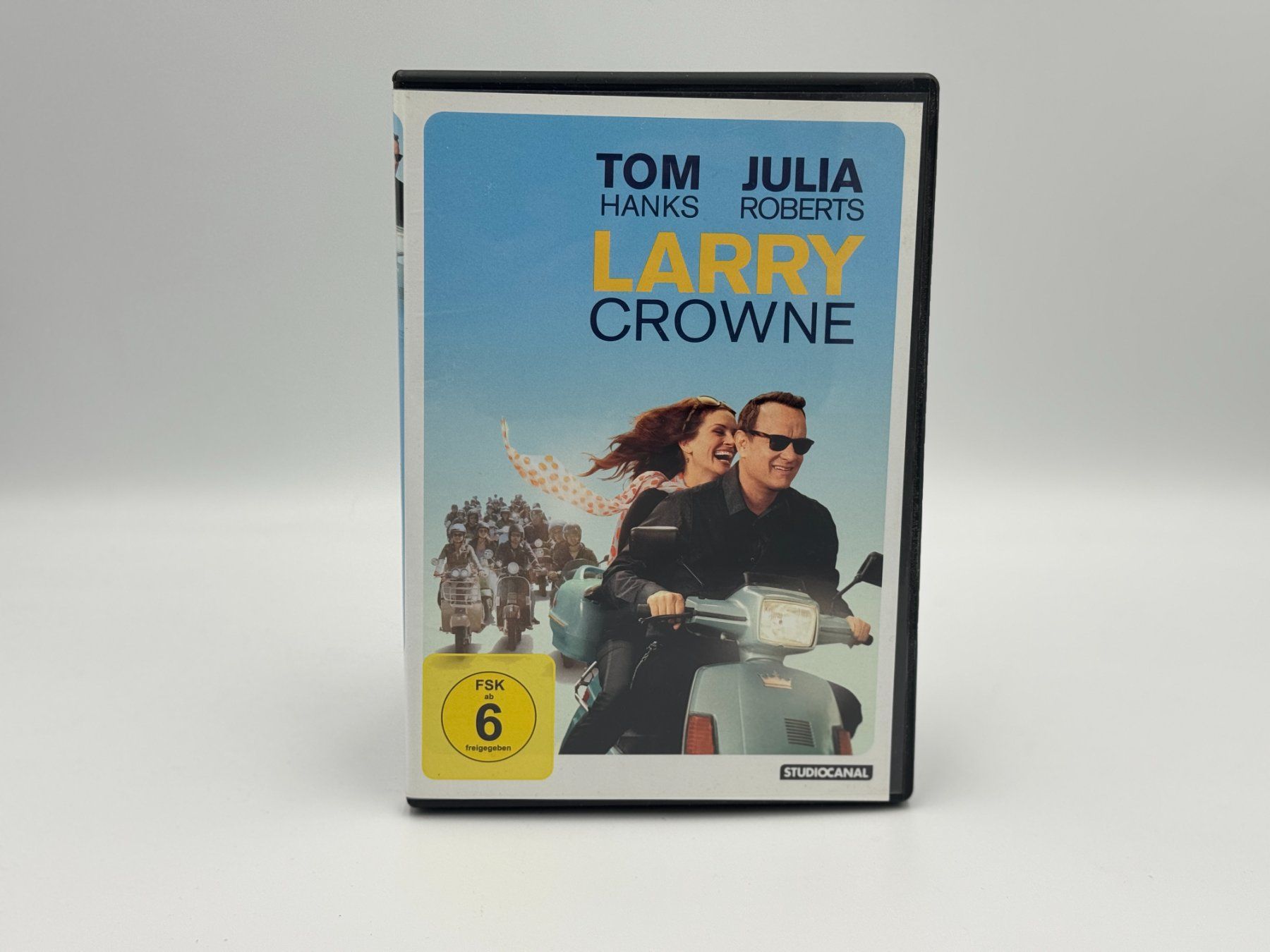 Alle DVDs: LARRY CROWNE - Versand A-Post nur CHF 2.50! – Gebraucht aus Siblingen von goodprice24