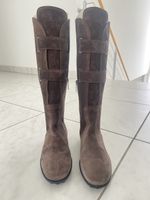 Tod’s Stiefel suede knee high boots