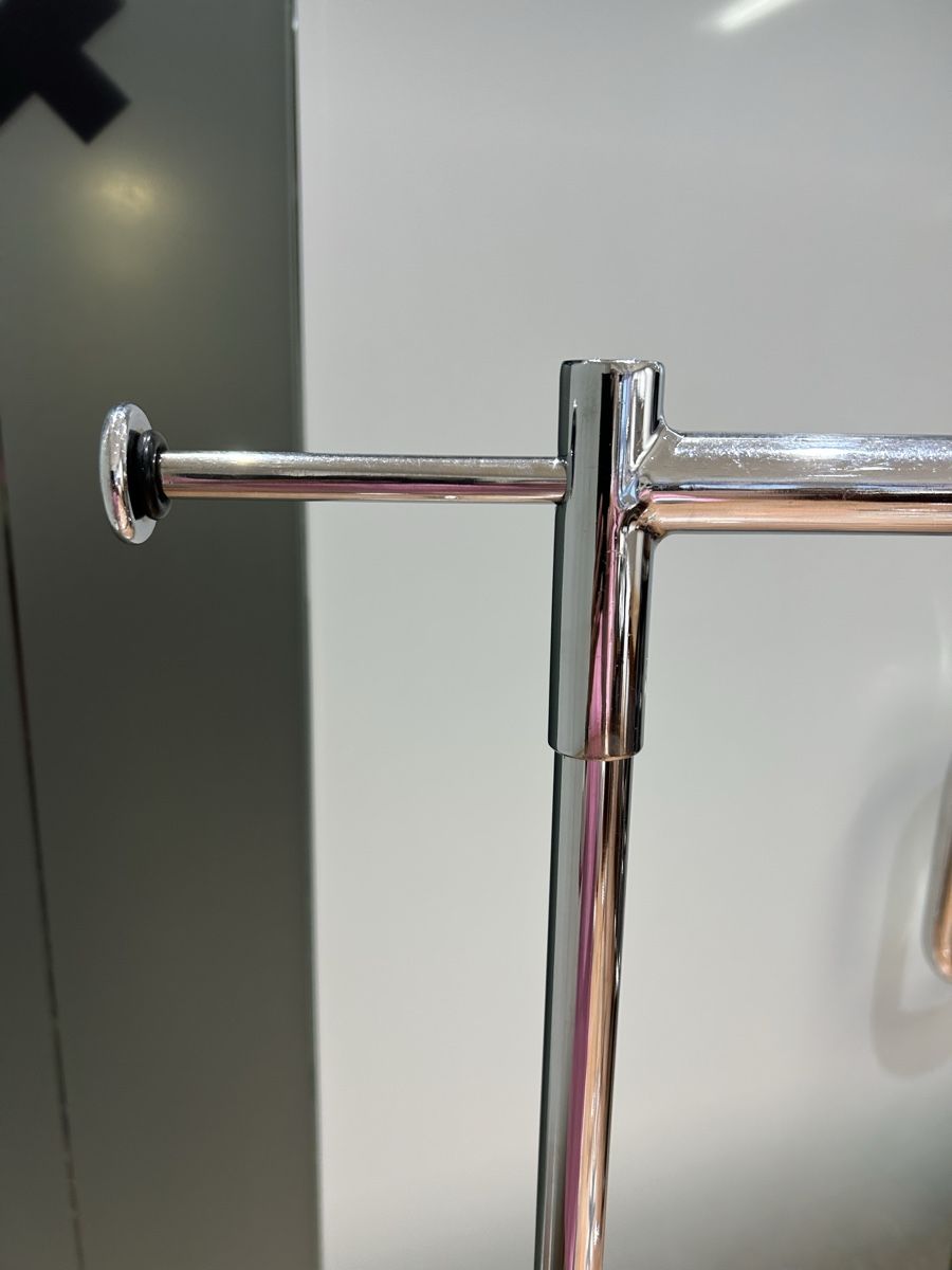 Sonstige Dekorationen & Accessoires: Hochwertiger Kleiderständer, Ruoff Metallbau – Gebraucht aus Glattpark(Opfikon) von Cmberger 1