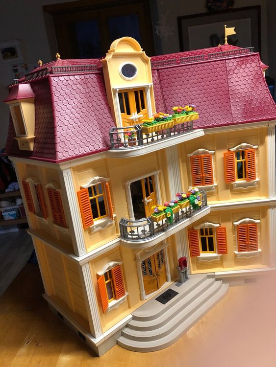 ② Grande maison Playmobil (5302) — Jouets