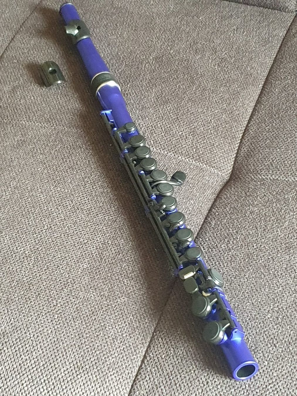 Strumenti musicali: Querflöte Nuvo – Usato da Zug venduto da IvoMo