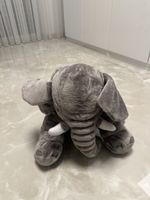 Grosser Kuschelelefant, neuwertig - ideales Geschenk!