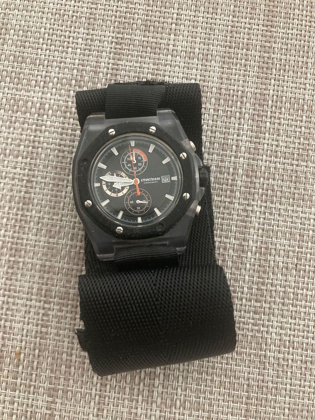 Orologi: Sportliche Uhr – Usato da Wilderswil venduto da Feldbach 1