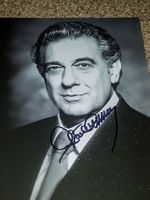 Placido Domingo - Autogramm auf Foto
