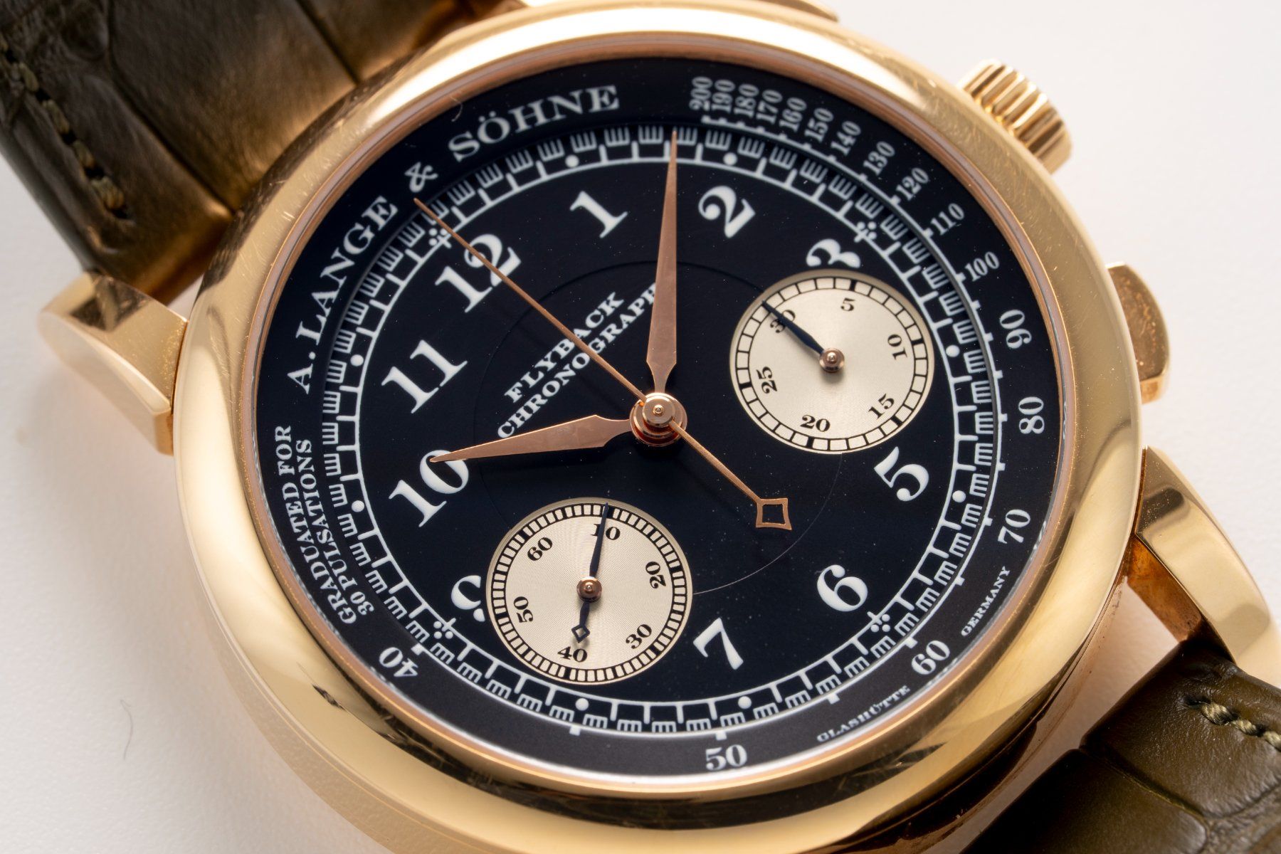A. Lange & Söhne Uhren: 1815 Chronograph in Rose Gold with Black Dial – Gebraucht aus Zürich von DirectSalesZurich 2