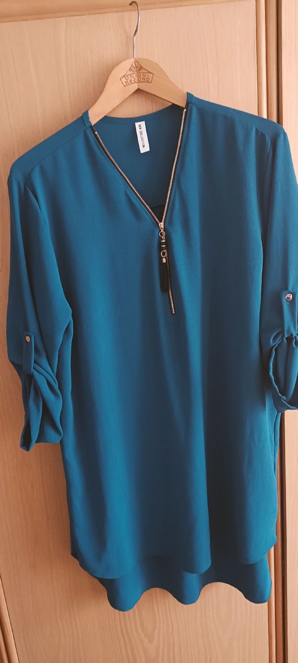 Vestiti: Camicetta donna petrolio zip oro taglia unica  – Usato da Lugano venduto da ycd_rv8h