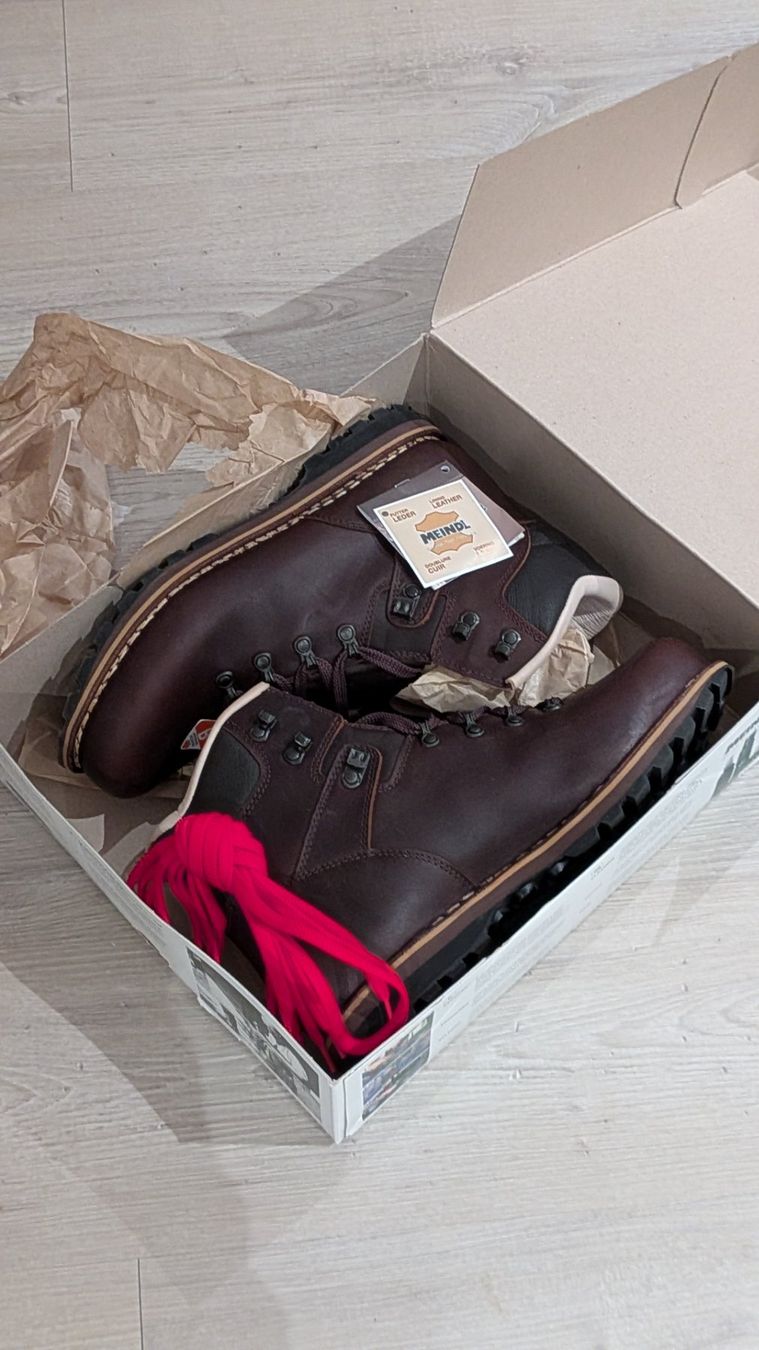 Meindl Scarpe da uomo: Wanderschuhe Meindl "Sonnblick" – Nuovo e nell'imballaggio originale da Tüscherz-Alfermée venduto da Sguido 1