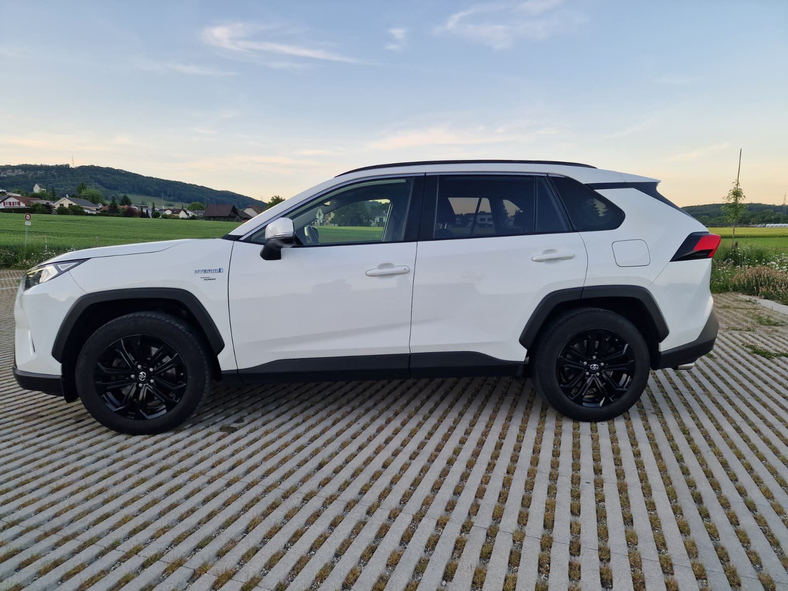 Toyota Autos: Toyota RAV 4 – Gebraucht aus Lostorf von Mat_yh7n 1