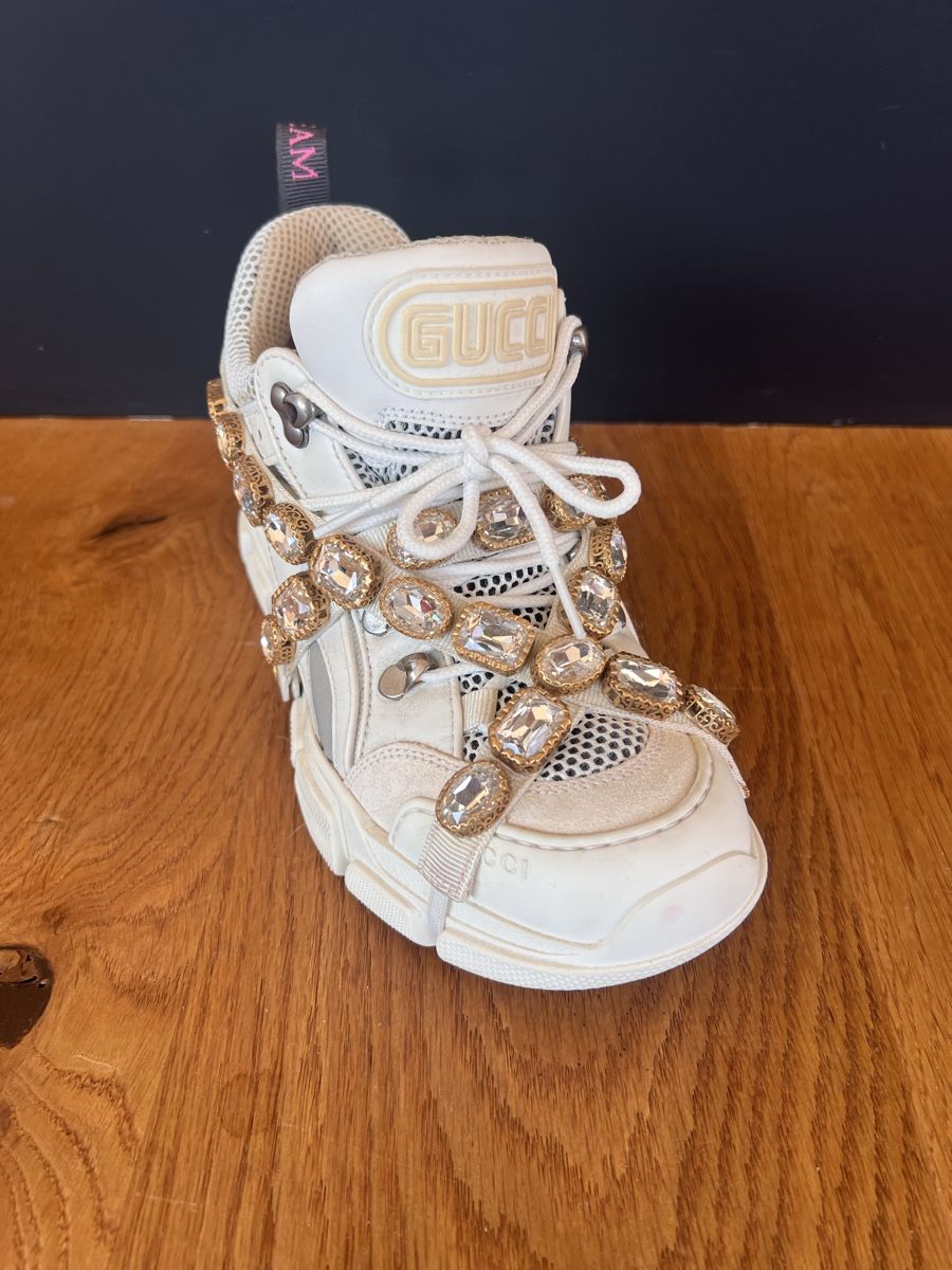 Gucci Damenschuhe: Gucci Flashtrek SEGA Ivory Removable Crystal – Neu (gemäss Beschreibung) aus Wölflinswil von antikuar 4