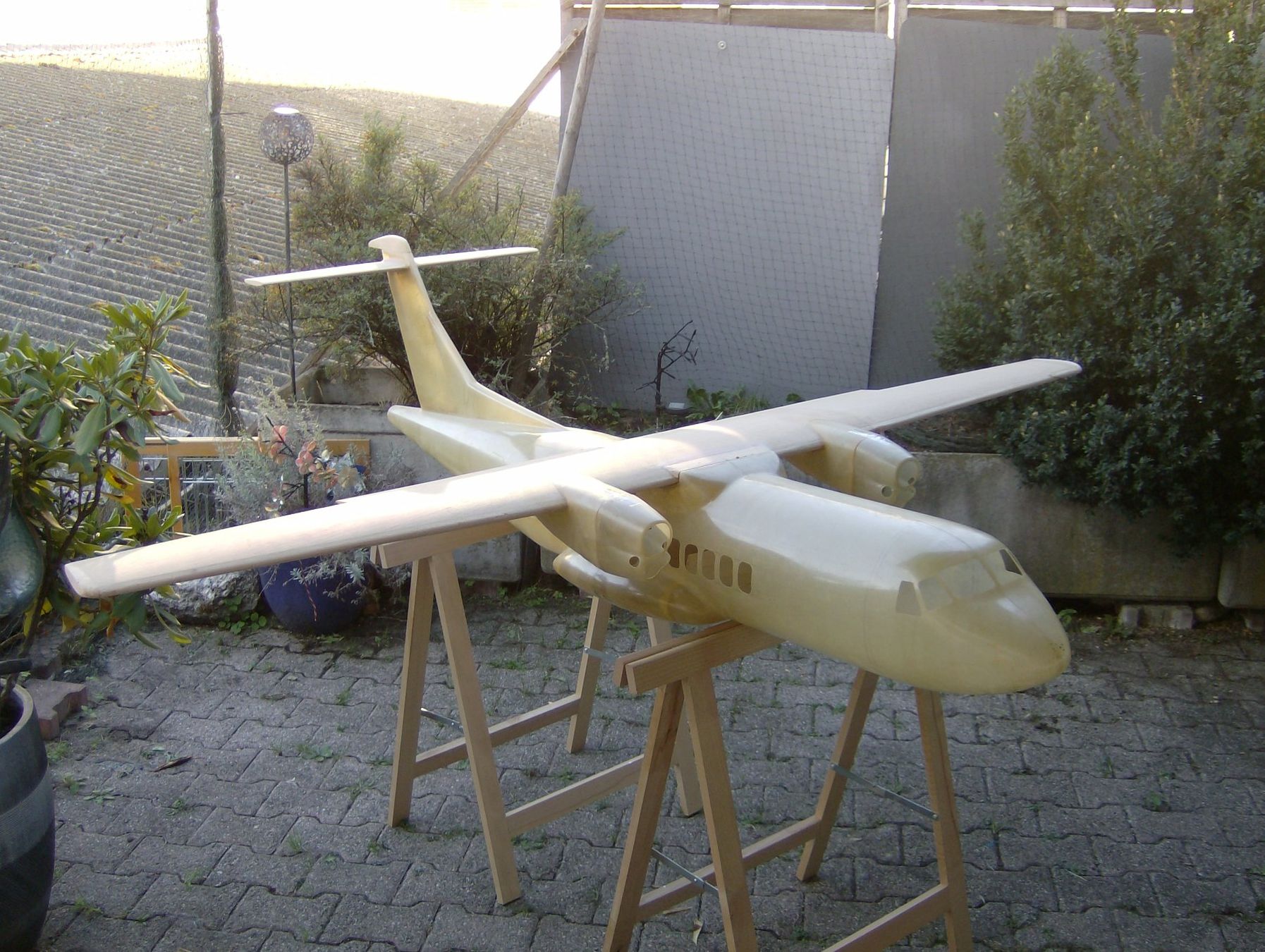 RC Modellbau: 2m Turboprop im Rohbau – Neu (gemäss Beschreibung) aus rorschach von fut_bpw5