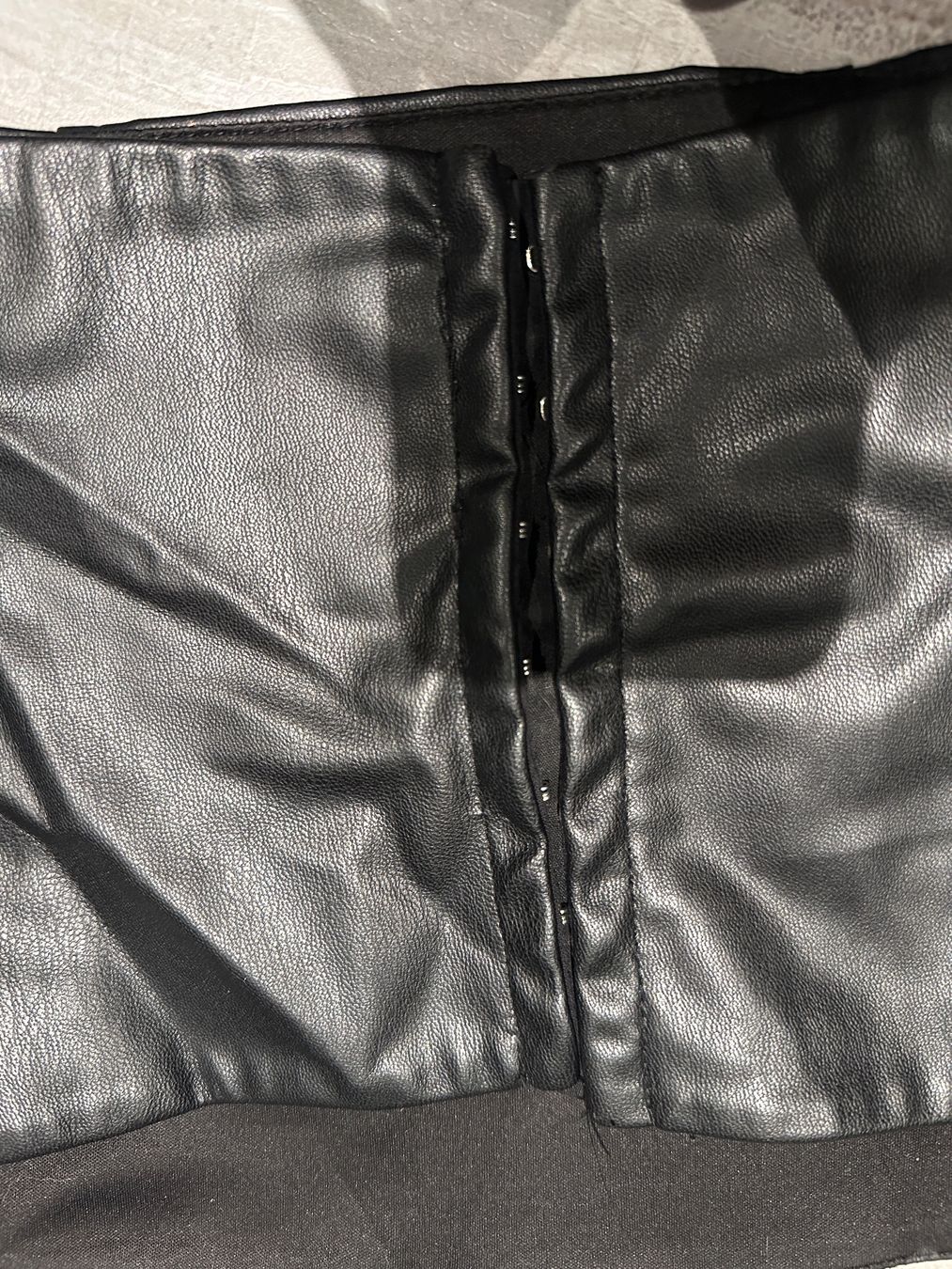 Zara Top: Leder-Top von Zara – Usato da Dübendorf venduto da mme_pmz8 1