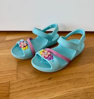 Crocs Mädchen Sandalen Gr. C9 (25-26) mit Blumen