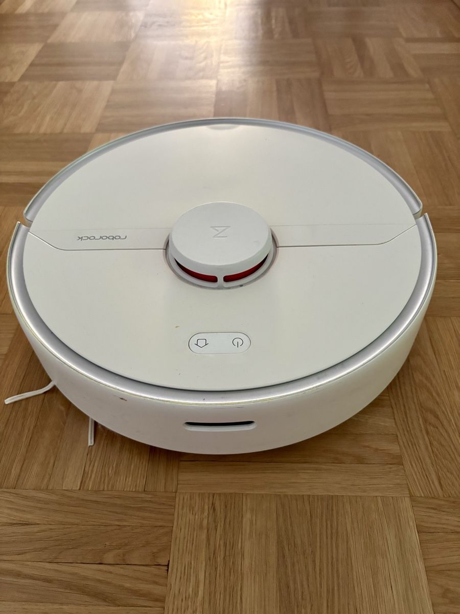 Roborock Aspirateurs & Accessoires: Roborock S6 pure vacuum cleaner – D'occasion à Olten par KarolN