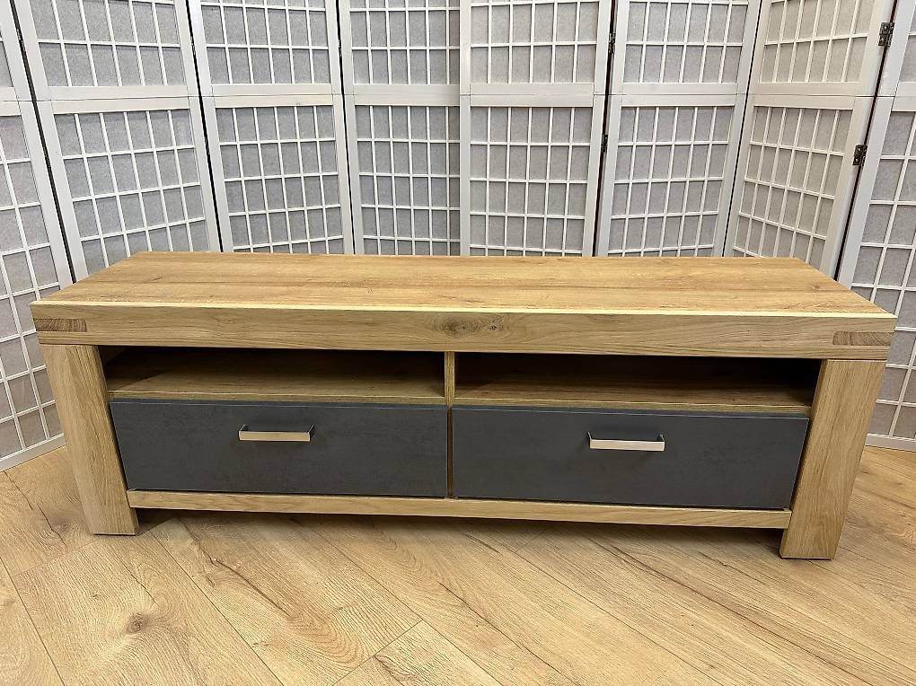 TV Möbel: Lowboard ALINA Decor Eiche anthrazit 152 x 51 cm – Neu (gemäss Beschreibung) aus Unterentfelden von moebelrufli