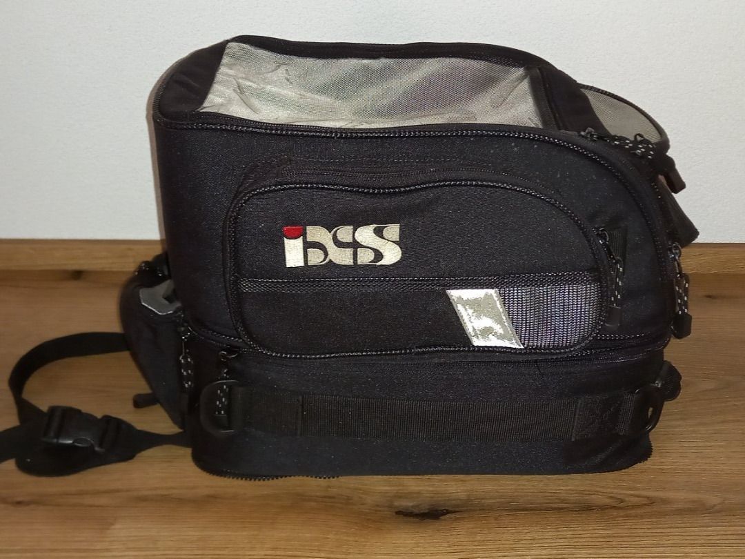 IXS Reisekoffer: Sac de réservoir IXS – Gebraucht aus Pleujouse von Copeau