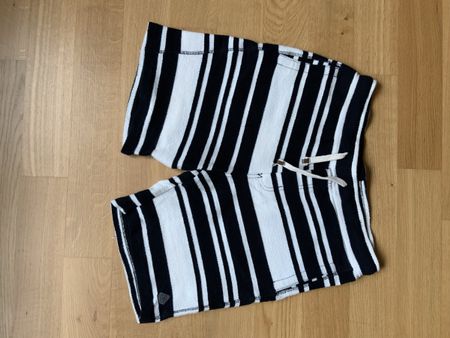 Redley gestreifte Shorts Grösse G guter Zustand