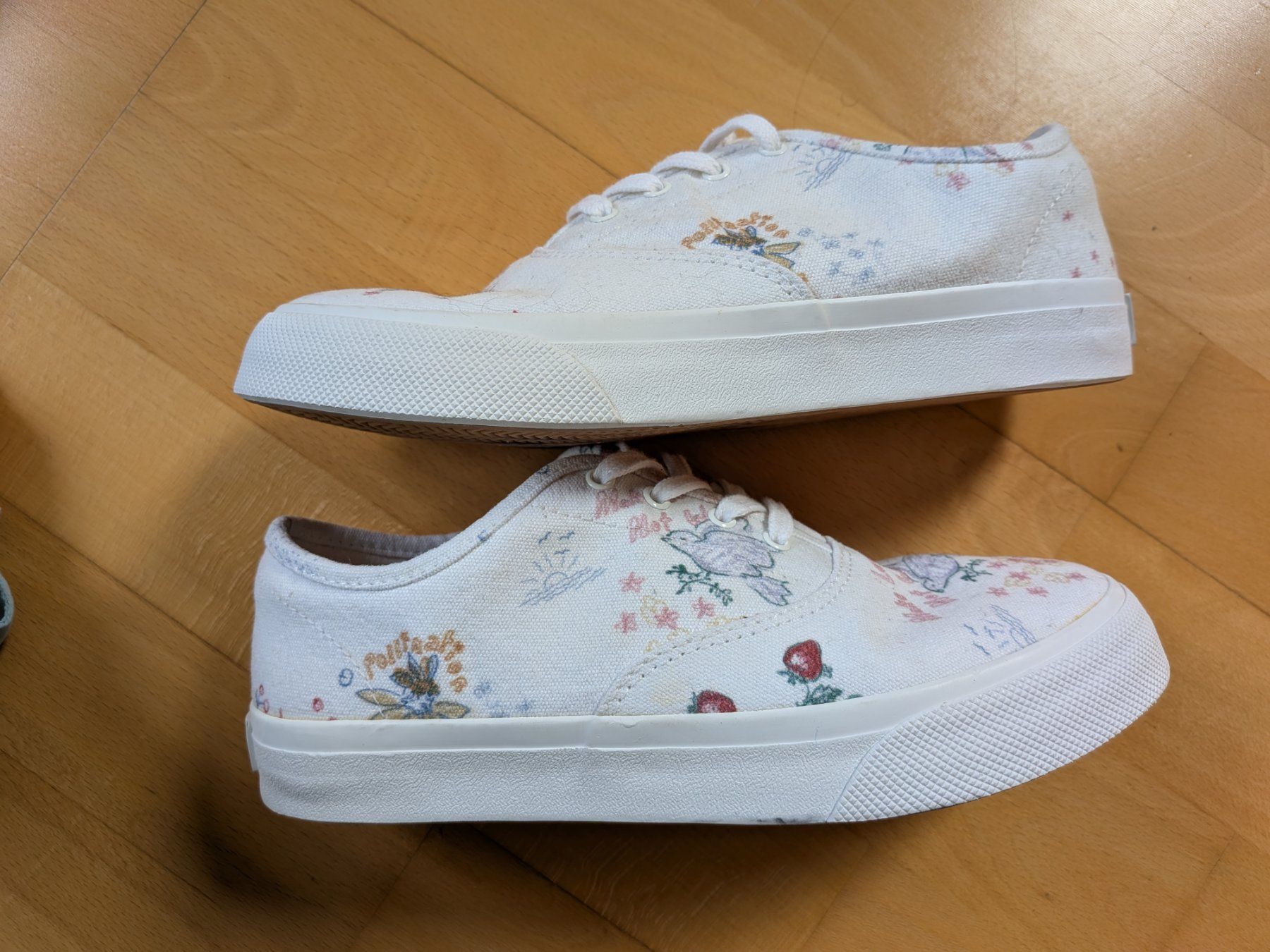 Reformation Damenschuhe: Reformation Sneakers, Gr. 38 – Neu (gemäss Beschreibung) aus Zürich von Codexaureus 1