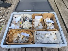 Schöne Sammlung Bergkristalle / Mineralien für Sammler