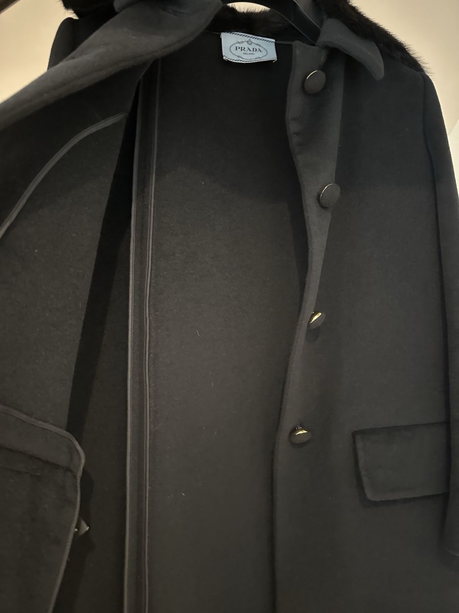 Prada Cappotti: Prada Wollmantel Gr. 46 mit Nerzkragen – Usato da Küsnacht ZH venduto da Nano_zh 2