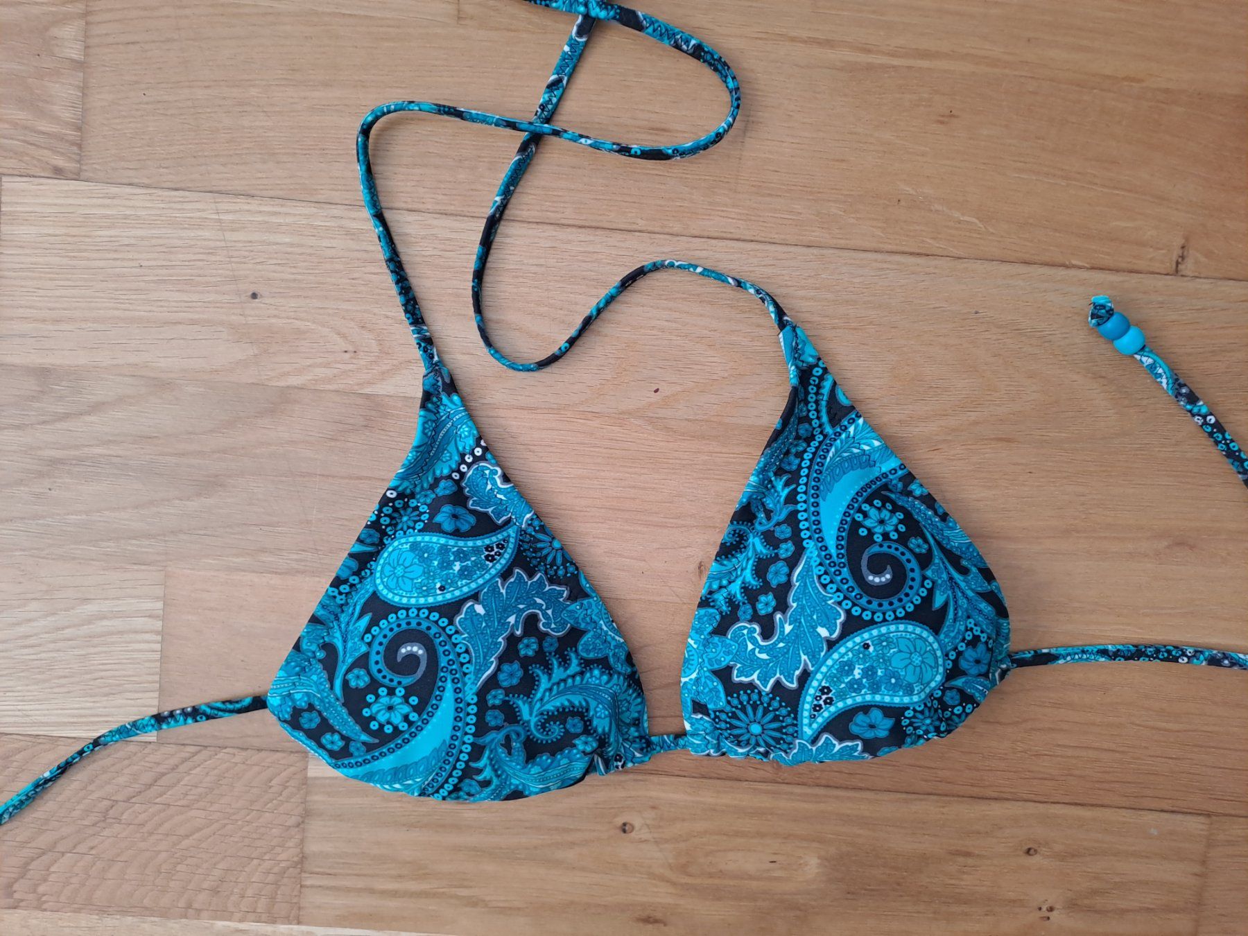 Lotti di vestiti: Bikinis, 1x Set und 2 Oberteile – Usato da Zürich venduto da nae_7l2b 2
