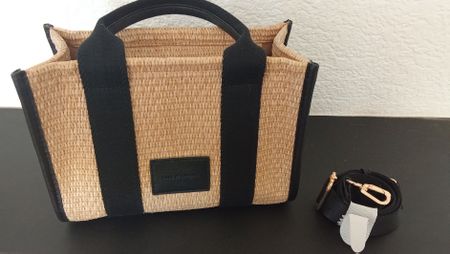 Sac style paille et noir avec (bandoulière neuve)