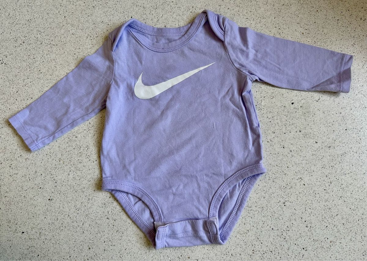 Nike Unterwäsche: Nike Body 56/62, 1-3M – Gebraucht aus Wädenswil von Ktodat