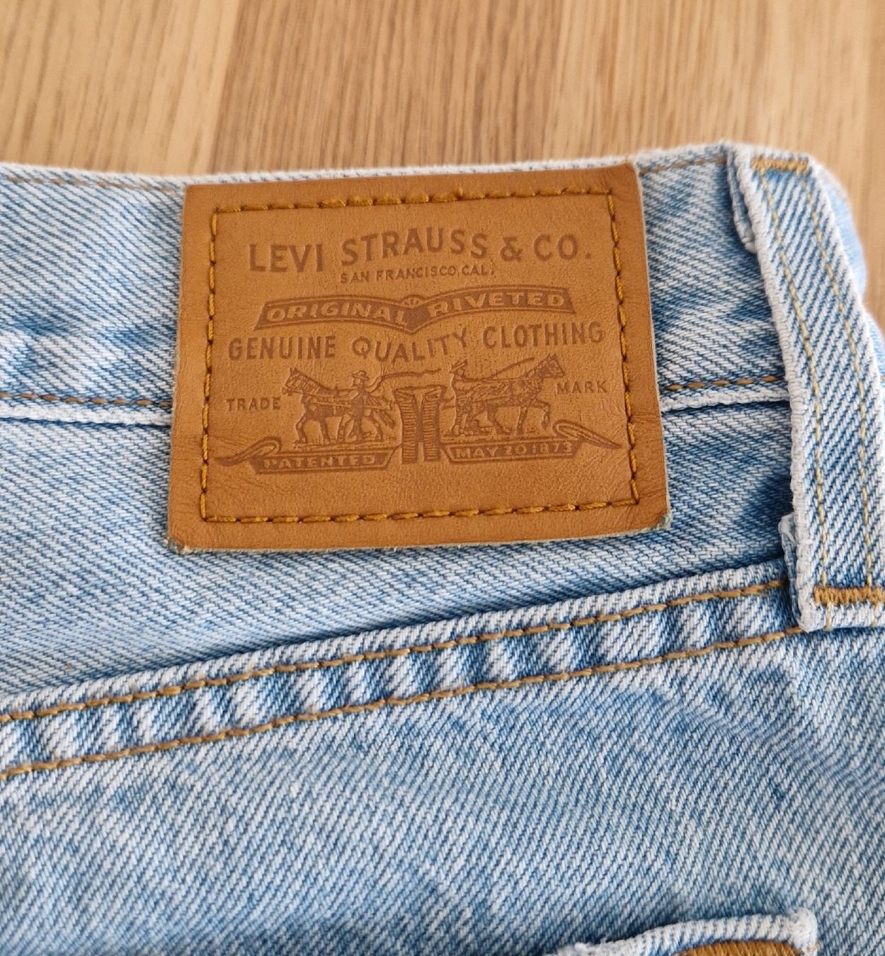 Levi's Gonne: Levi's Icon Skirt – Usato da Cham venduto da AmieM 2