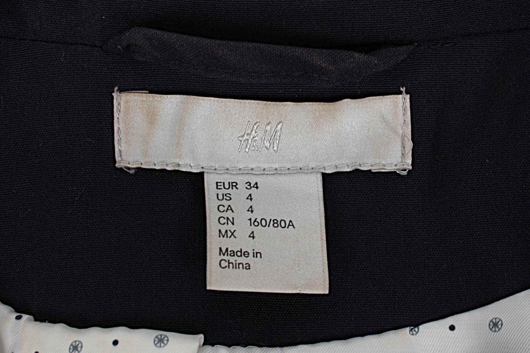 H&M Vestes: H&M Blazer dunkelblau – D'occasion à Zollikofen par Restwert_Zollikofen 8