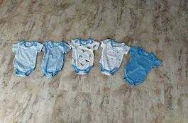 Babybodys kurzärmelig 0-3 Monate