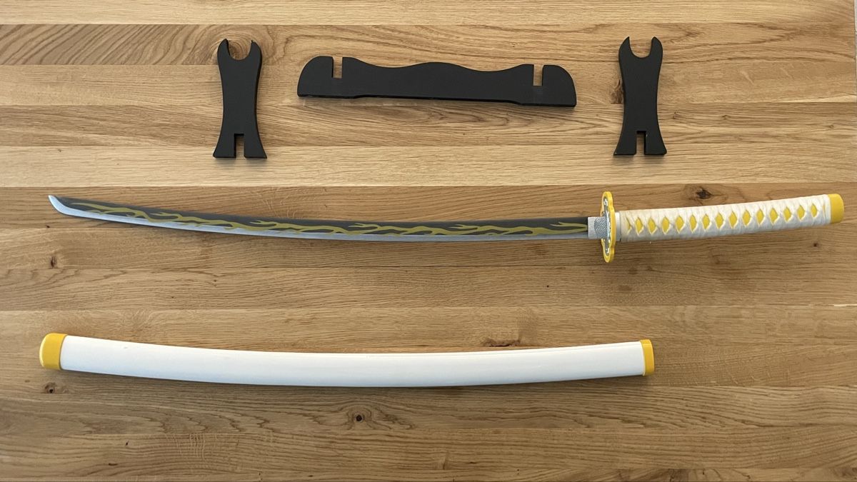 Internationale Kunst: Ungeschliffenes Katana von Anime – Gebraucht aus Zürich von f_hess
