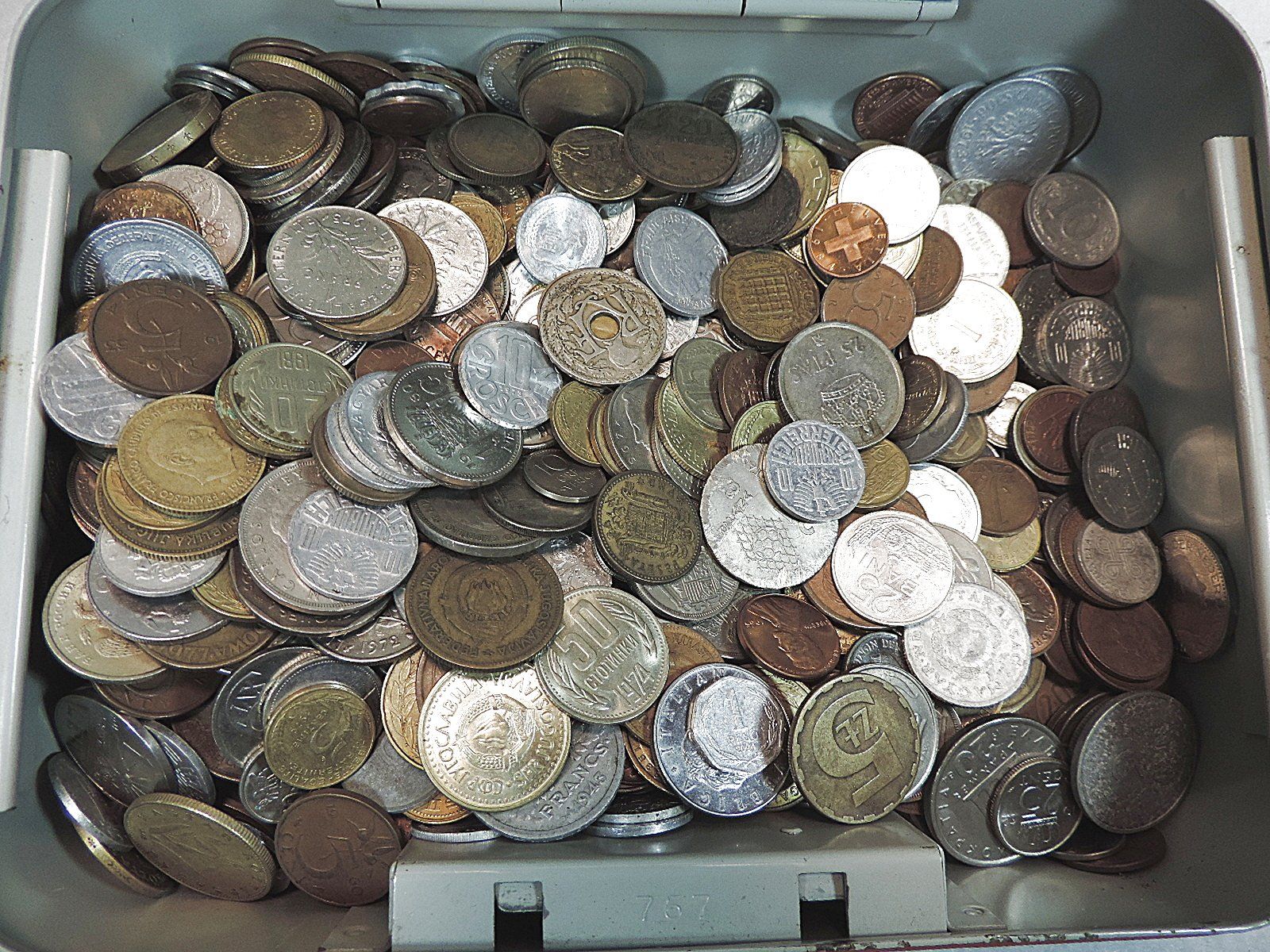 Toutes les monnaies: ca. 2 Kilo Münzen aus aller Welt – D'occasion à Duggingen par doogbua 2