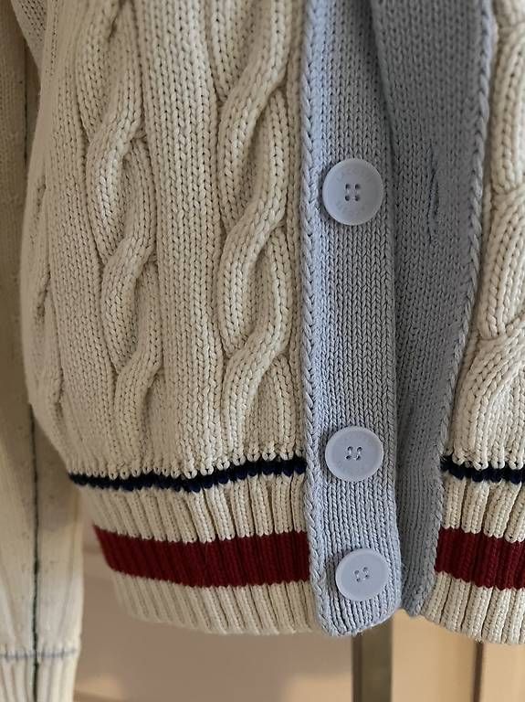 Giacche: Lacoste Strickjacke original neuwertig XS – Usato da Winterthur venduto da sallawong 2