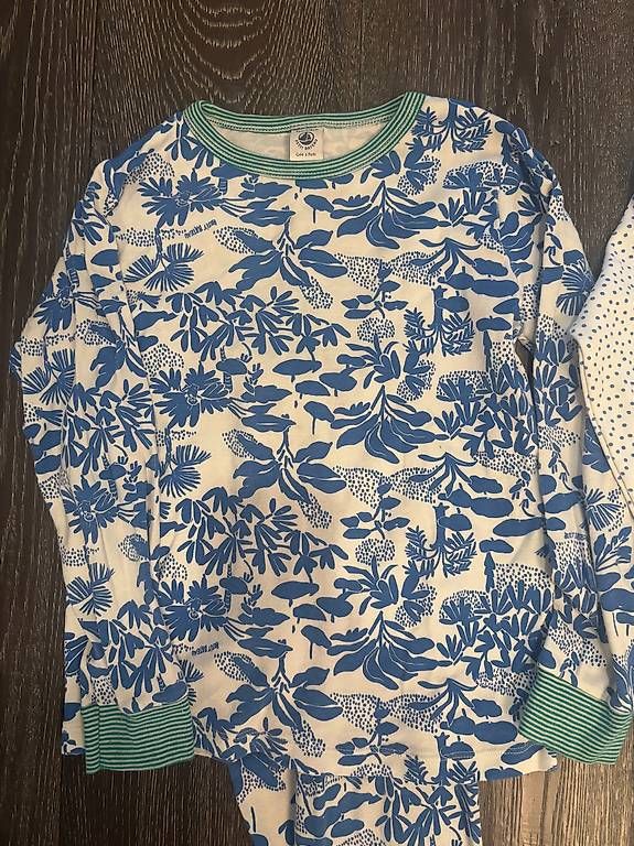 Petit Bateau Pigiama & Simili: 2 pyjamas longs Petit Bateau - Taille 8 ans – Usato da Petit-Lancy venduto da areyouinterested 2