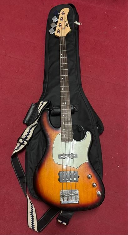 Strumenti musicali: Cort Bass Gitarre – Usato da Zürich venduto da Mr.Dachboden