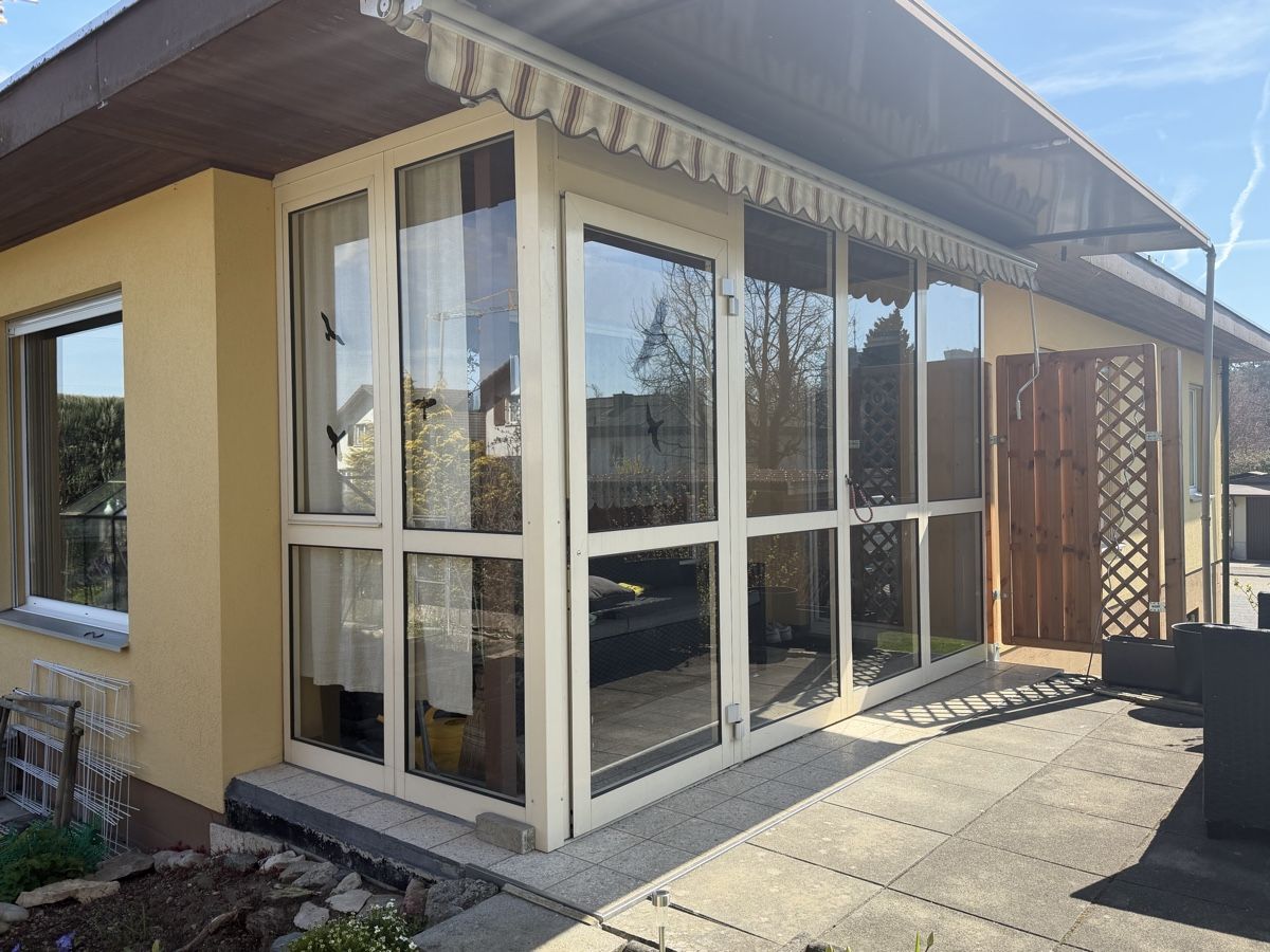 Gartenhäuser & Gewächshäuser: Wintergarten-Elemente mit Türe und Dreh-Kipp-Fenster – Gebraucht aus Wynau von ank_vhb2