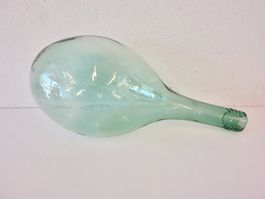 alte Chianti-Flasche ohne Standfläche Ballonflasche Flasche