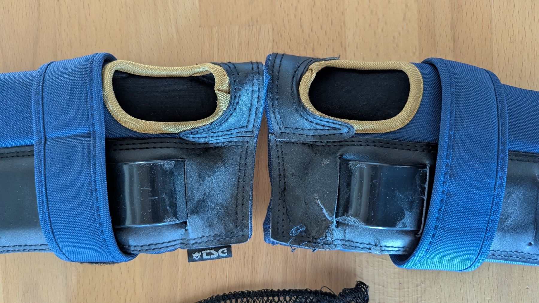 Schutz & Schoner: TSG Basic Set Protektoren Grösse L Set mit Helm – Gebraucht aus Bottighofen von _Claudio_ 3