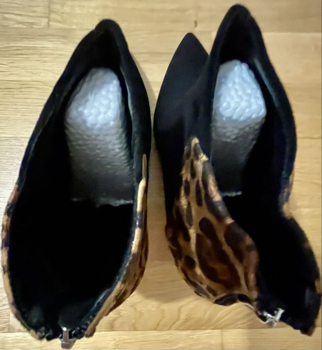 Scarpe da donna: Schicke Leo-Stiefeletten mit Absatz, Gr. 41 – Nuovo (secondo la descrizione) da Gränichen venduto da RetoLexi 4