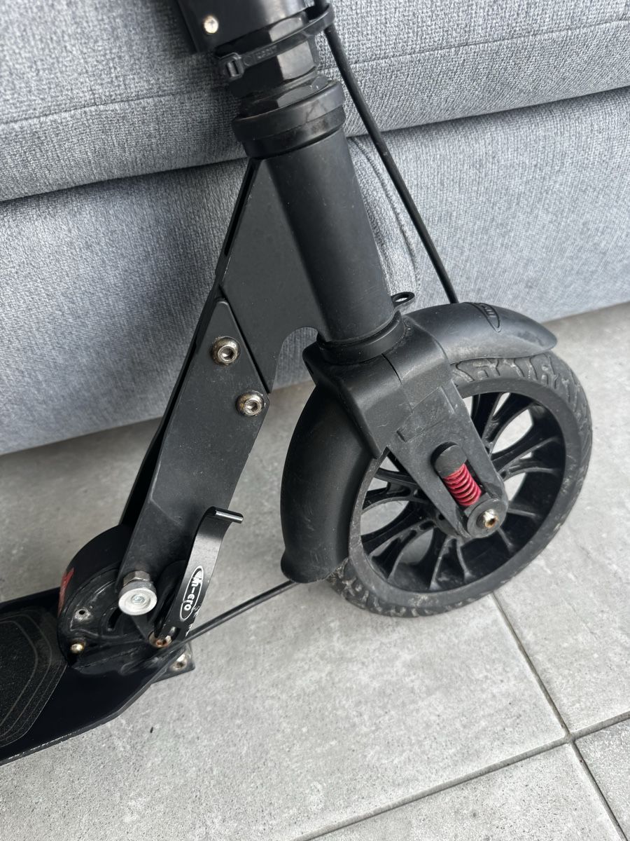 Micro Kickboard: Micro Metropolitan Deluxe – D'occasion à Kloten par Karolina7 2