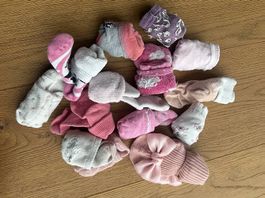 Socken - und Finkli Set 6-12 Monate