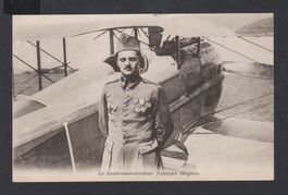Aviatik   :   alte Ansichtskarte "le Lieutenant-aviateur"