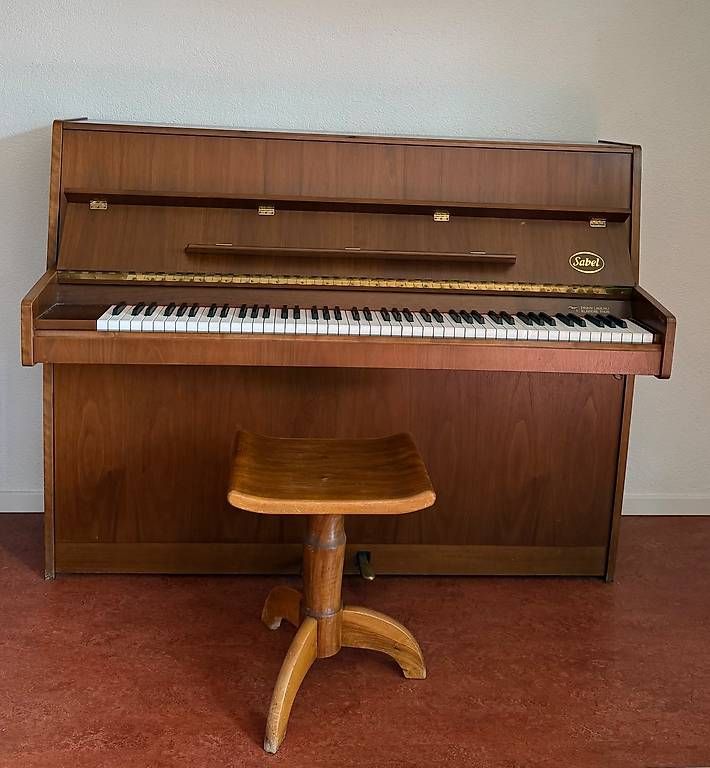Instruments de musique: Sabel Klavier  – D'occasion à Belp par fio_8slj 1