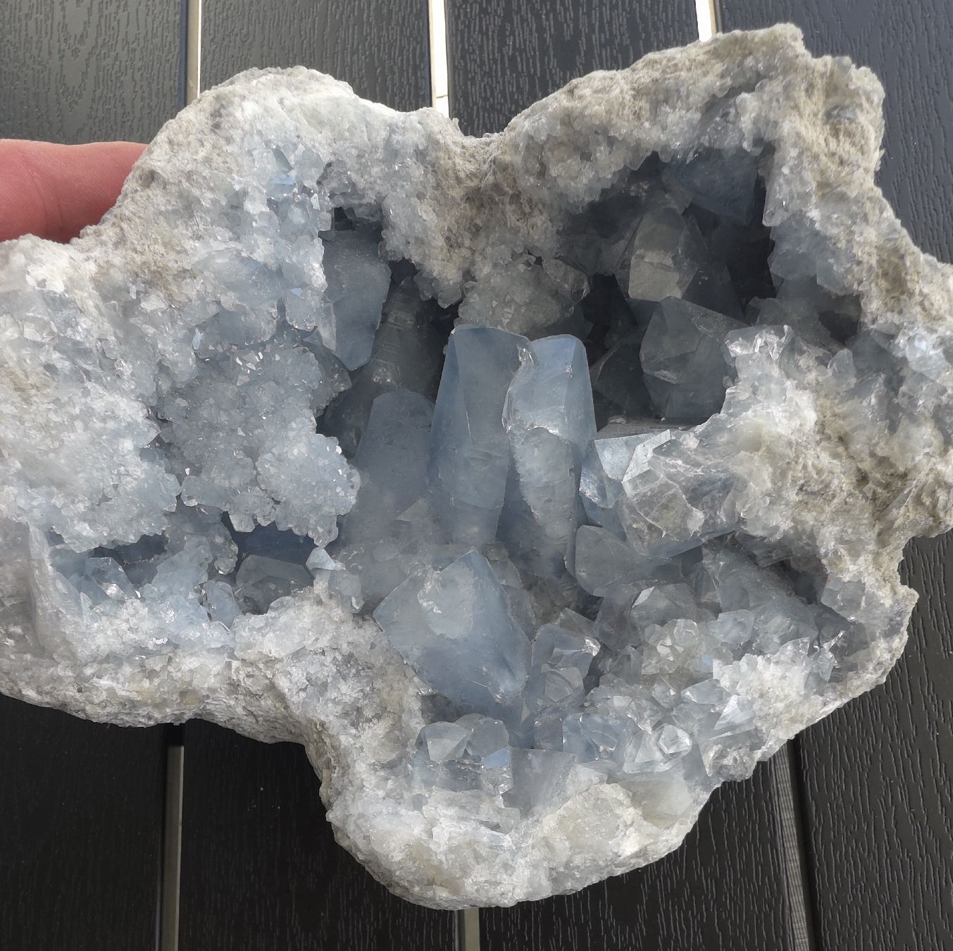 Mineralien & Heilsteine: Hellblauer Cölestin – Gebraucht aus Däniken SO von Cavansit 6