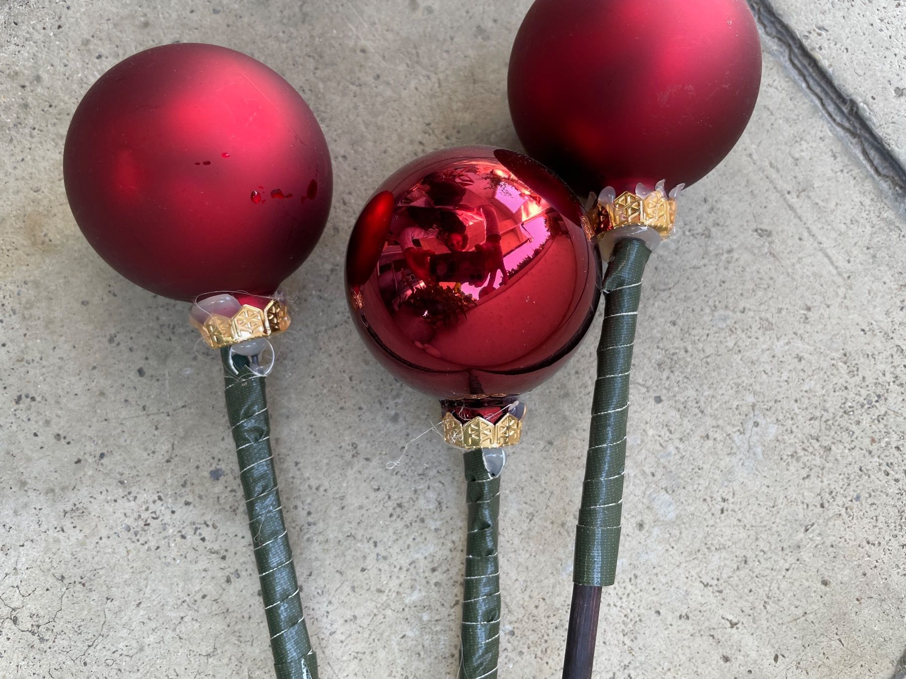 Tutte le decorazioni: Weihnachtskugeln rot am Stiel 3Stück – Usato da Zürich venduto da lgu_zg6n 2