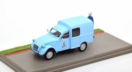 Citroën 2CV AKS 400 Lieferwagen 1970-1978 hellblau / Decor