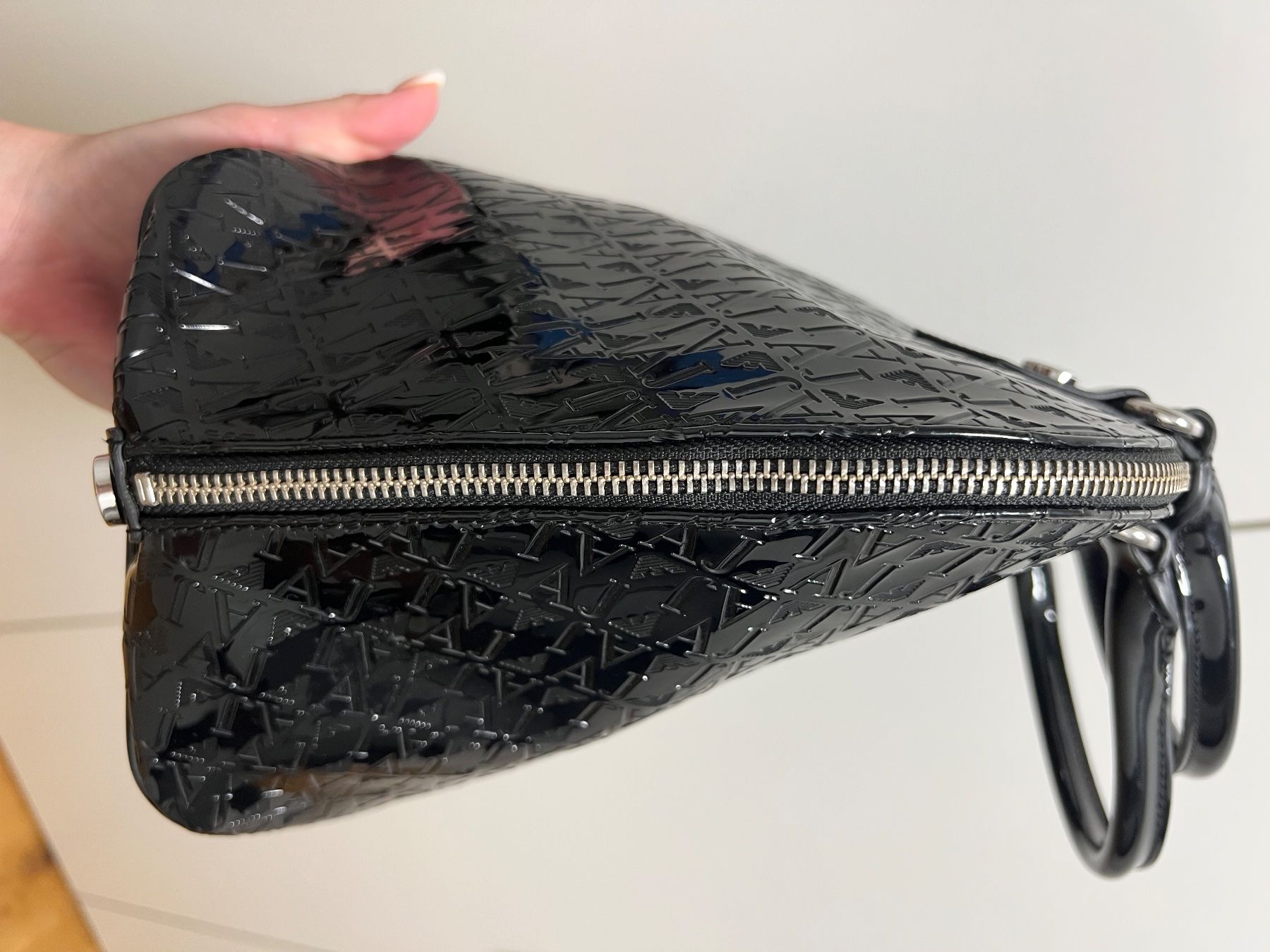 Armani Sacs femmes: Elegante Armani Jeans Handtasche – D'occasion à Wittenbach par Tamara113 4