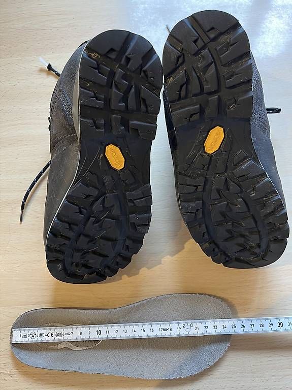Meindl Scarpe da donna: Meindl Bergschuh/ Wanderschuhe Gr. 38 – Usato da Spiringen venduto da brandinder 4